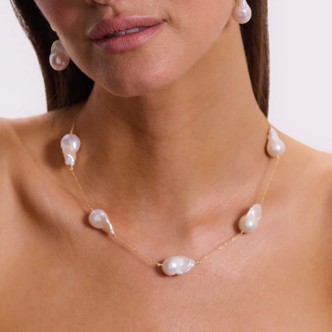 Galázio Necklace - Gold - Image 3