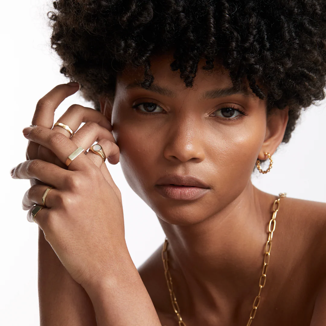 Levi Ring - Solid Gold - Image 3