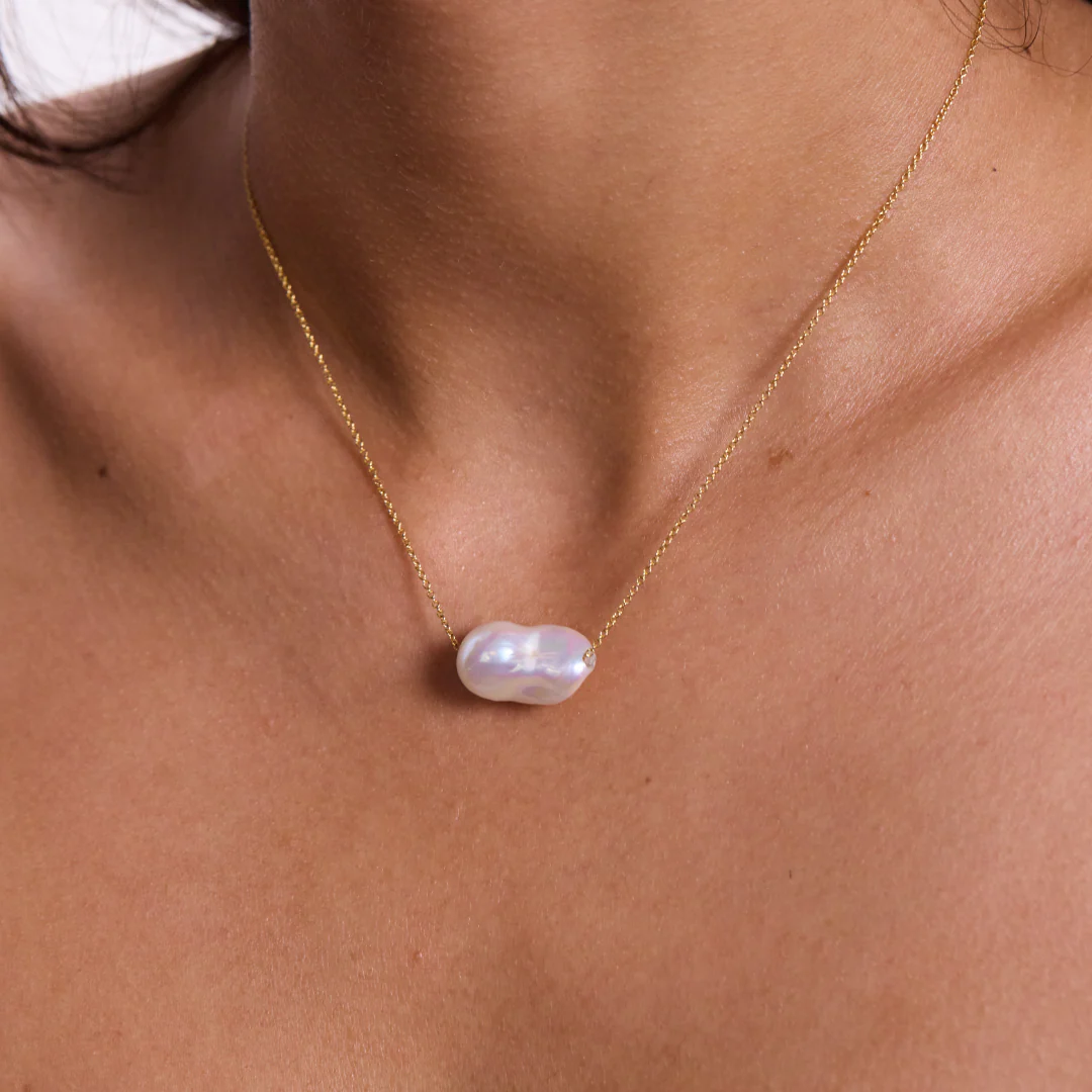 Lulu Necklace - Gold - Image 2