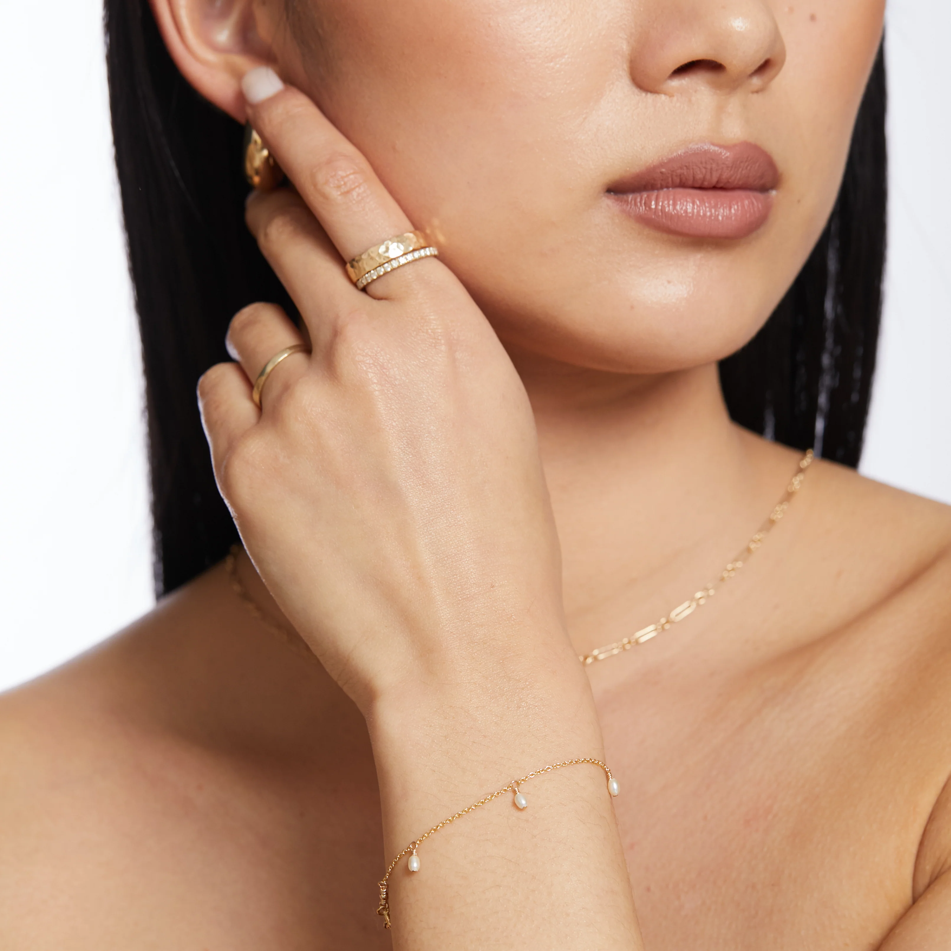 Prim Freshwater Pearl Bracelet - Gold - Image 3