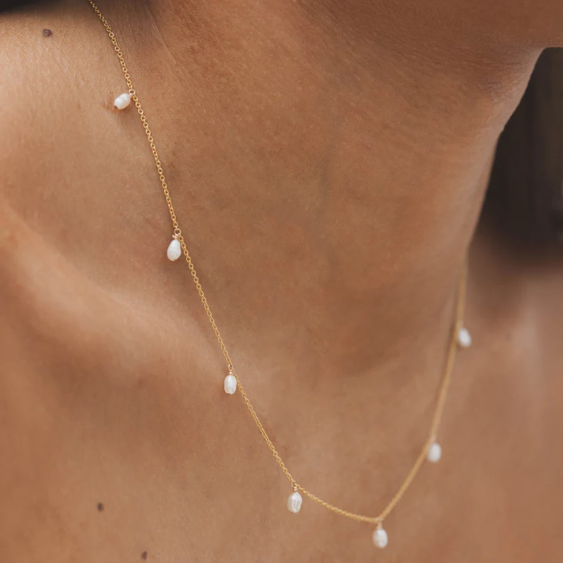 Prim Freshwater Pearl Necklace - Gold - Image 3